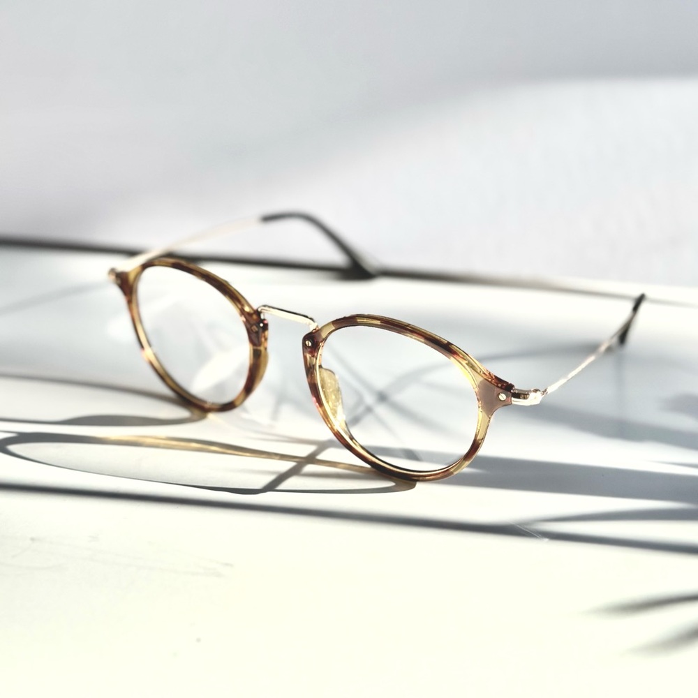 TIJN non-prescription brown tortoiseshell glasses